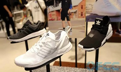 adidas Sportswear Collective 专门店